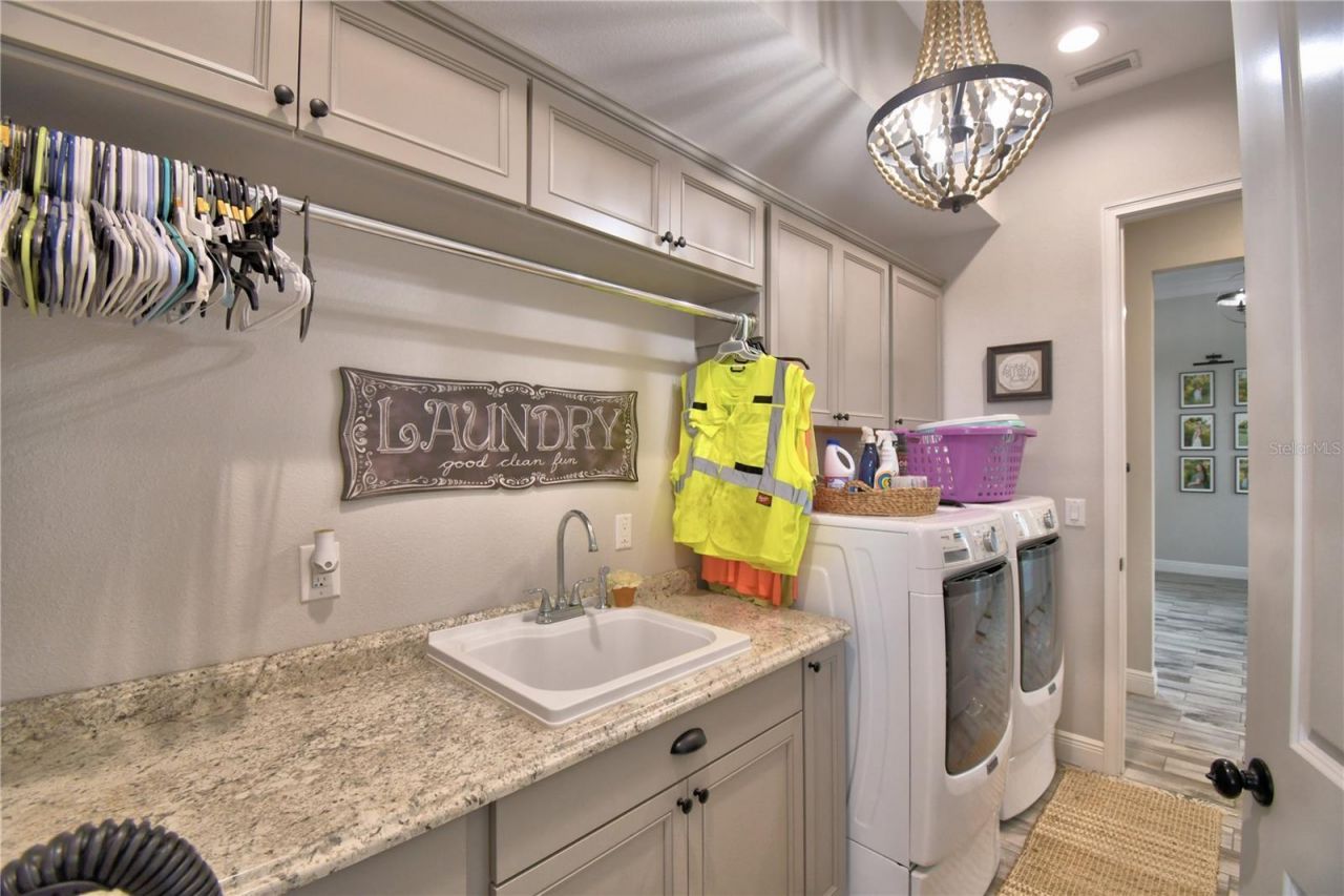 445 Waterfern Trail Drive, Auburndale, FL 33823 Photo