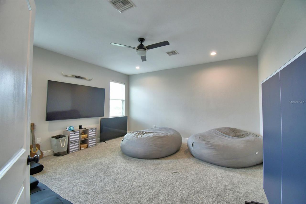 445 Waterfern Trail Drive, Auburndale, FL 33823 Photo