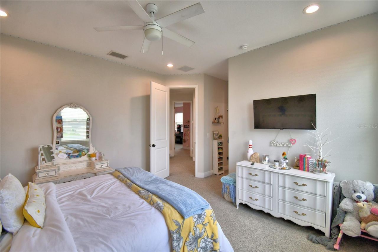 445 Waterfern Trail Drive, Auburndale, FL 33823 Photo