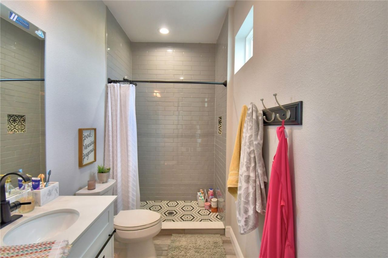 445 Waterfern Trail Drive, Auburndale, FL 33823 Photo