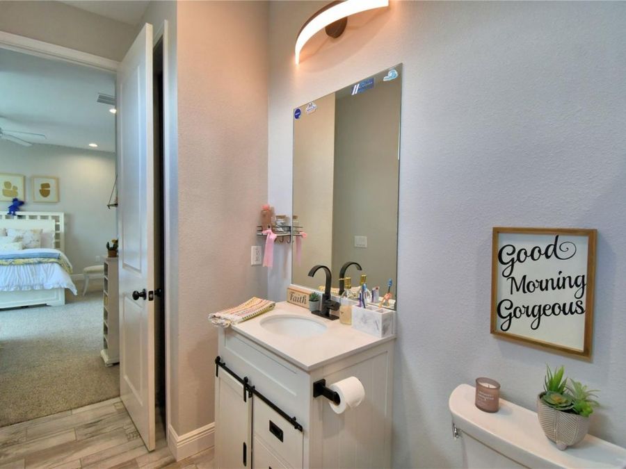Property Image 64