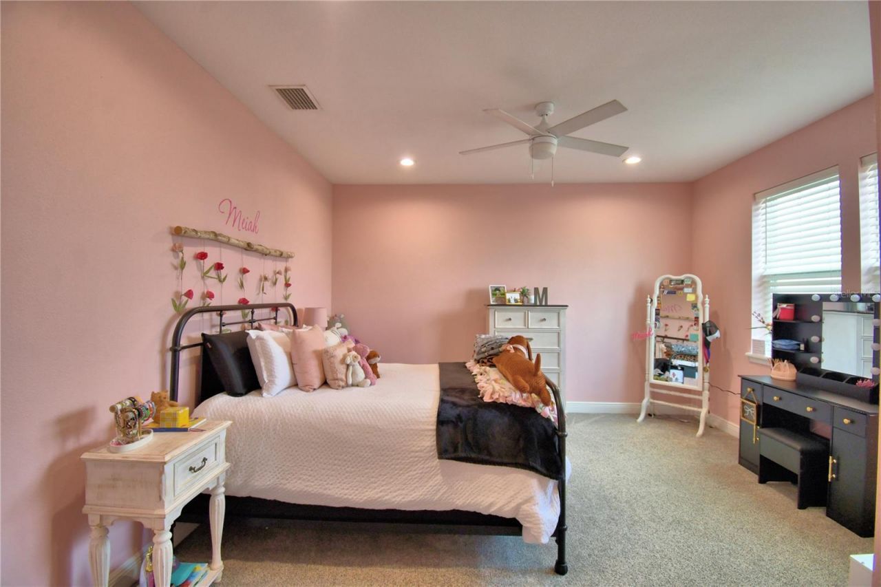 445 Waterfern Trail Drive, Auburndale, FL 33823 Photo