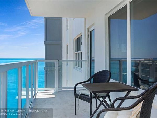 3750 Galt Ocean Drive, Unit 1807, Fort Lauderdale, FL 33308