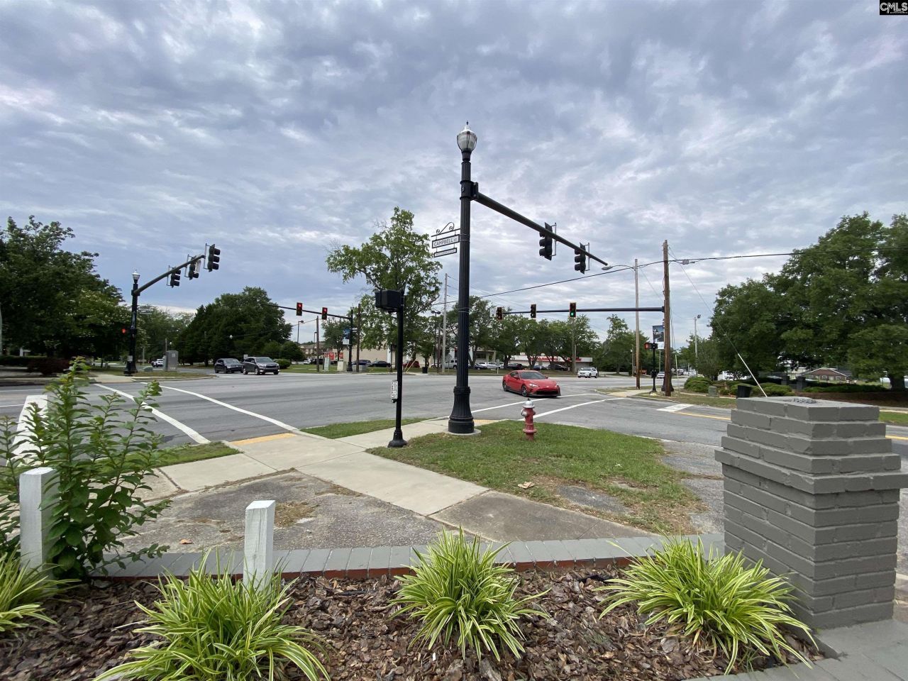 716 W Dekalb Street Photo 14