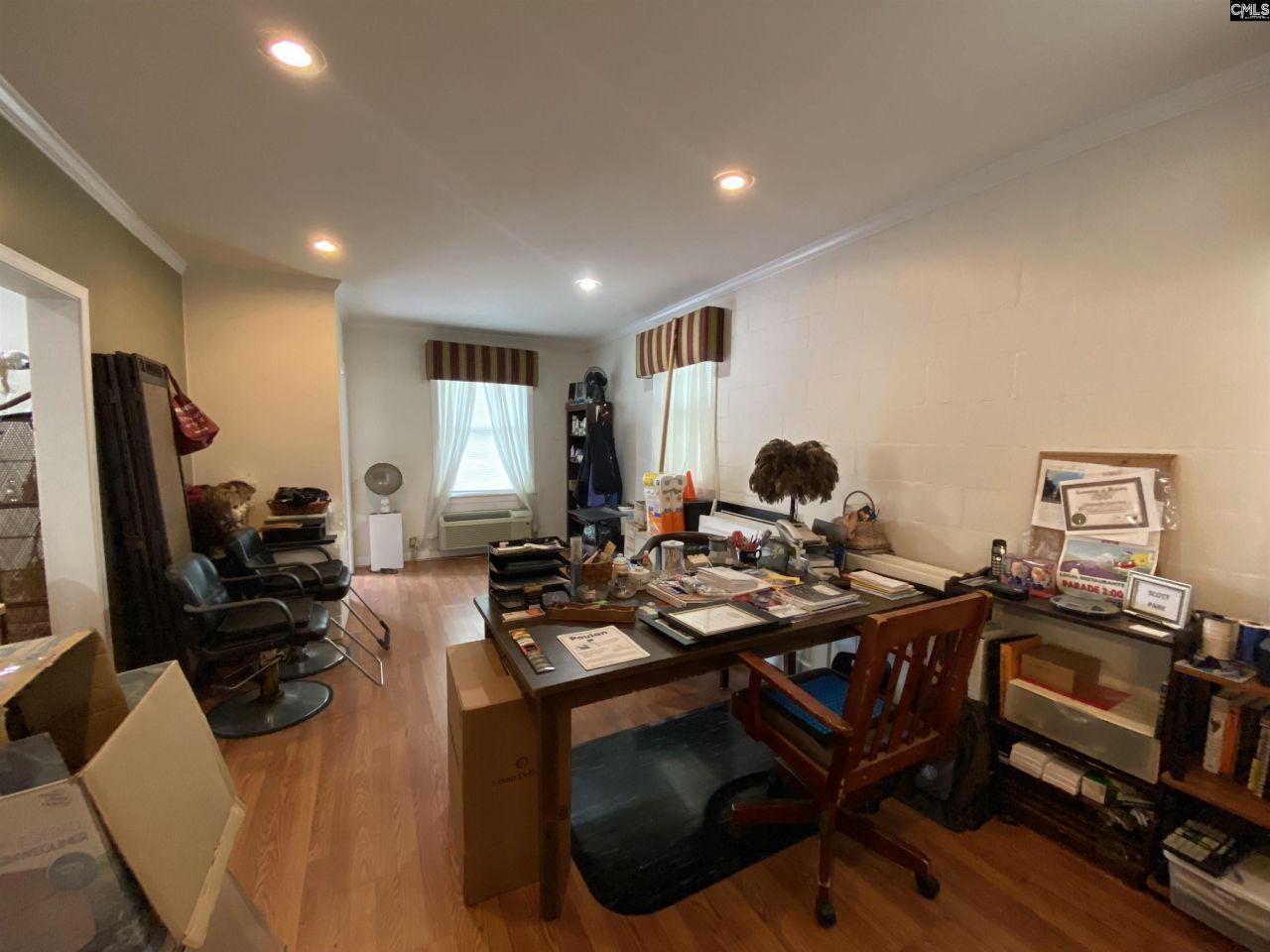 716 W Dekalb Street Photo 19