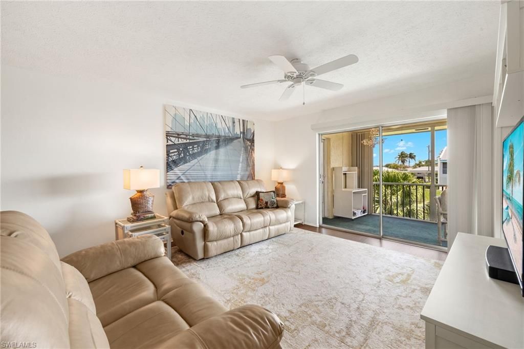 1345 SE 40th Ter, Unit 2D, Cape Coral, FL 33904 Photo