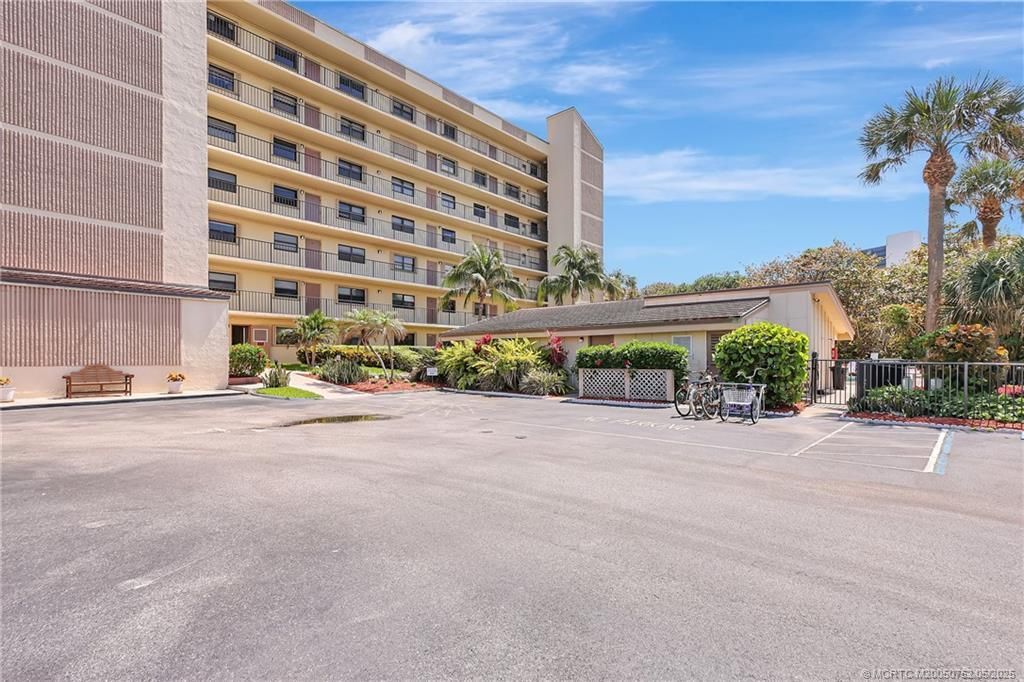 10310 S Ocean Drive, Unit PH, Jensen Beach, FL 34957 Photo