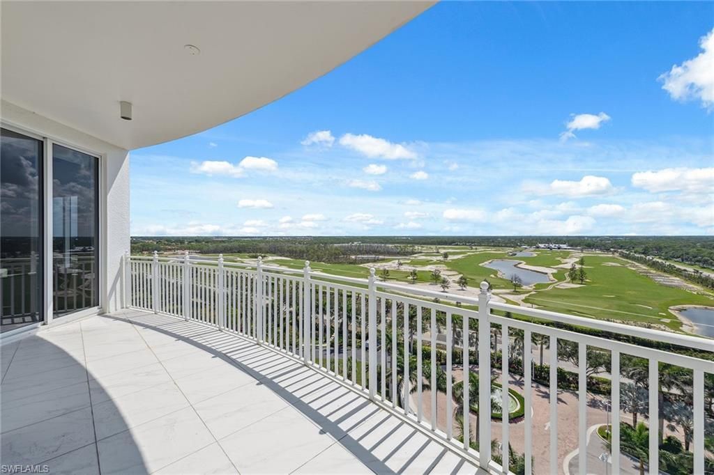 13675 Vanderbilt Dr, Unit PH 1105, Naples, FL 34110 Photo