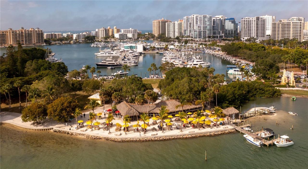 688 Golden Gate Point, Unit 201, Sarasota, FL 34236 Photo