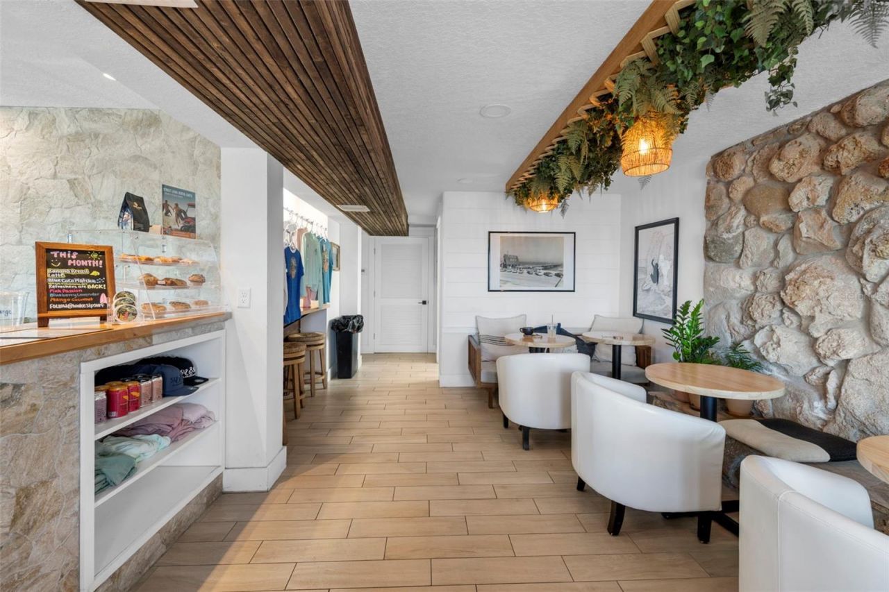 701 N Ocean Shore Boulevard, Flagler Beach, FL 32136 Photo