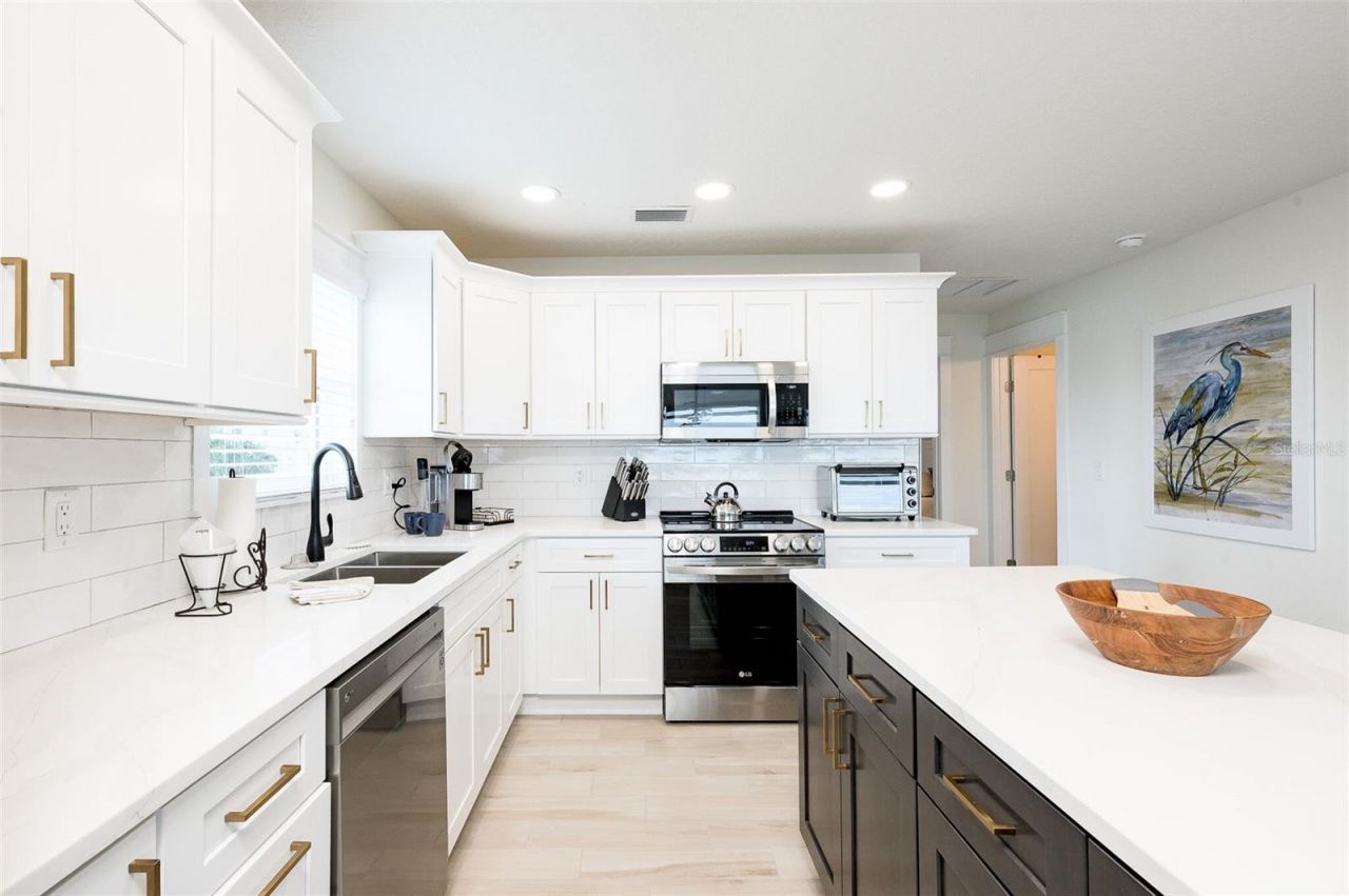 701 N Ocean Shore Boulevard, Flagler Beach, FL 32136 Photo