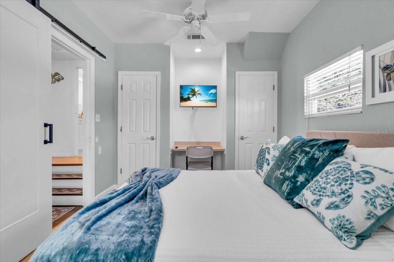 3843 Chapel Drive, Sarasota, FL 34234 Photo