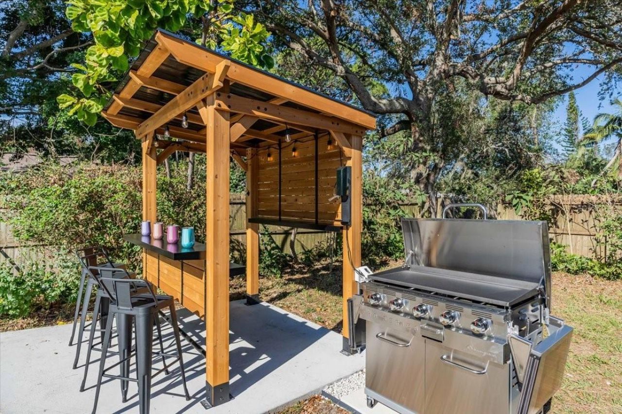 3843 Chapel Drive, Sarasota, FL 34234 Photo