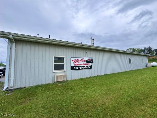 622 Pleasant Valley Road NW, Sugarcreek, OH 44681