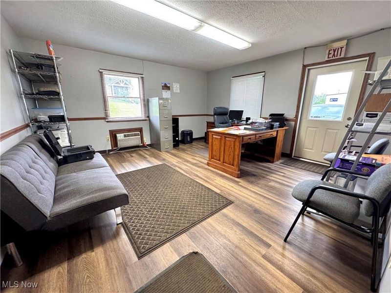 622 Pleasant Valley Road NW, Sugarcreek, OH 44681 Photo 8