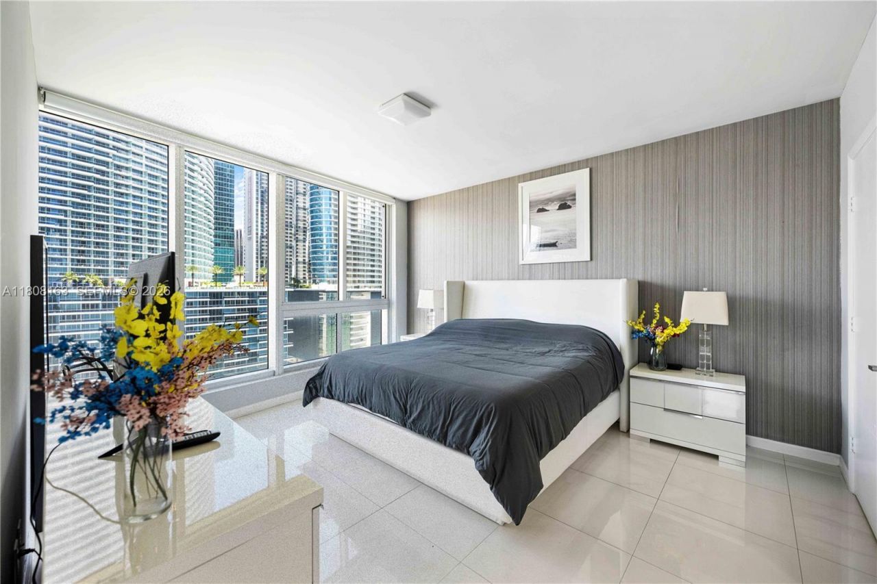 485 Brickell Ave, Unit 1604, Miami, FL 33131 Photo