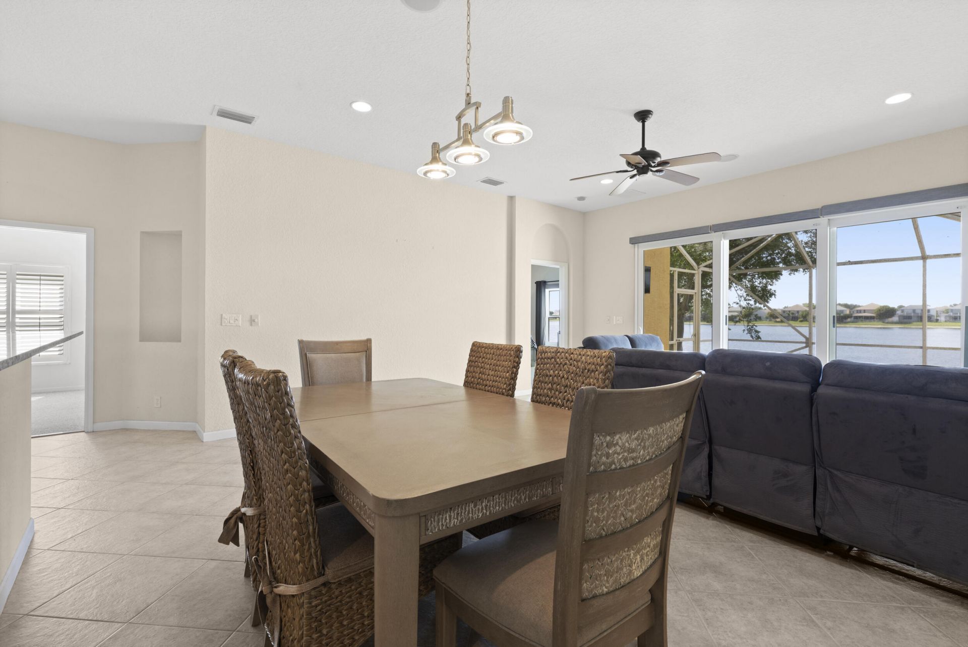 154 Berenger Walk, Royal Palm Beach, FL 33414 Photo