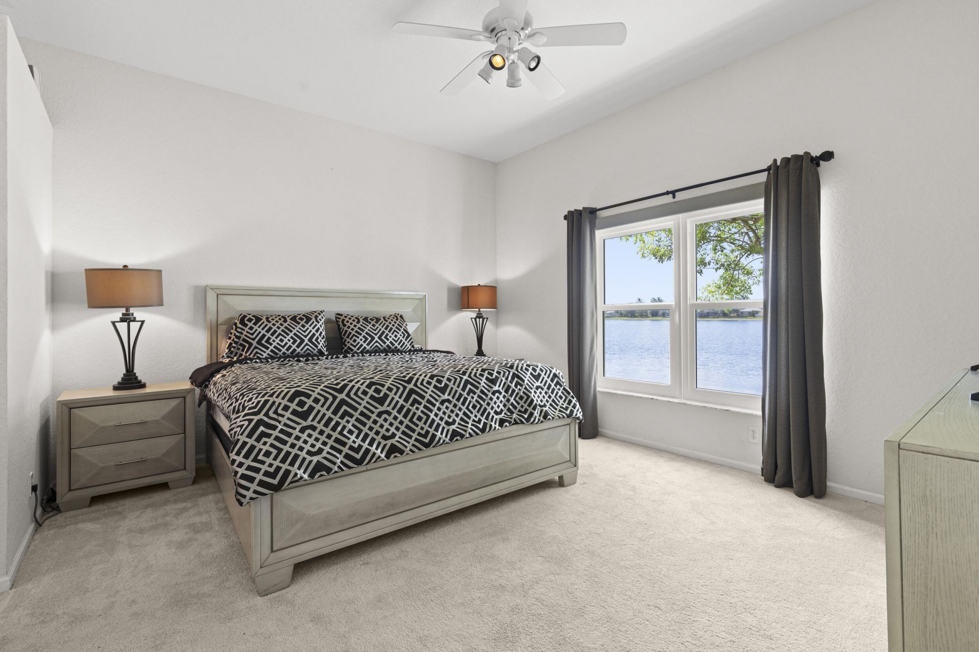 154 Berenger Walk, Royal Palm Beach, FL 33414 Photo