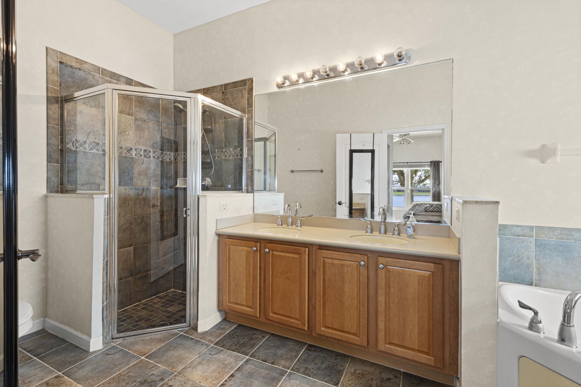 154 Berenger Walk, Royal Palm Beach, FL 33414 Photo