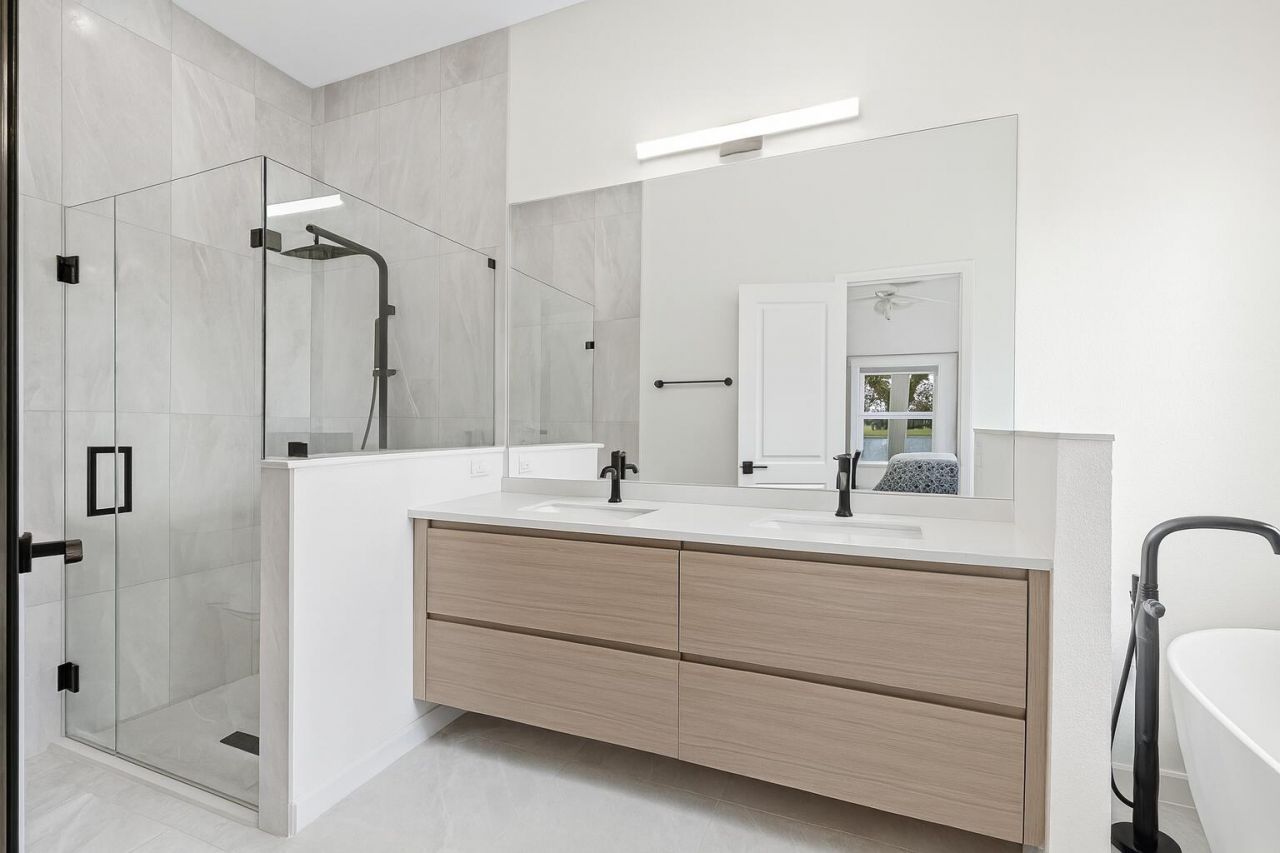 154 Berenger Walk, Royal Palm Beach, FL 33414 Photo