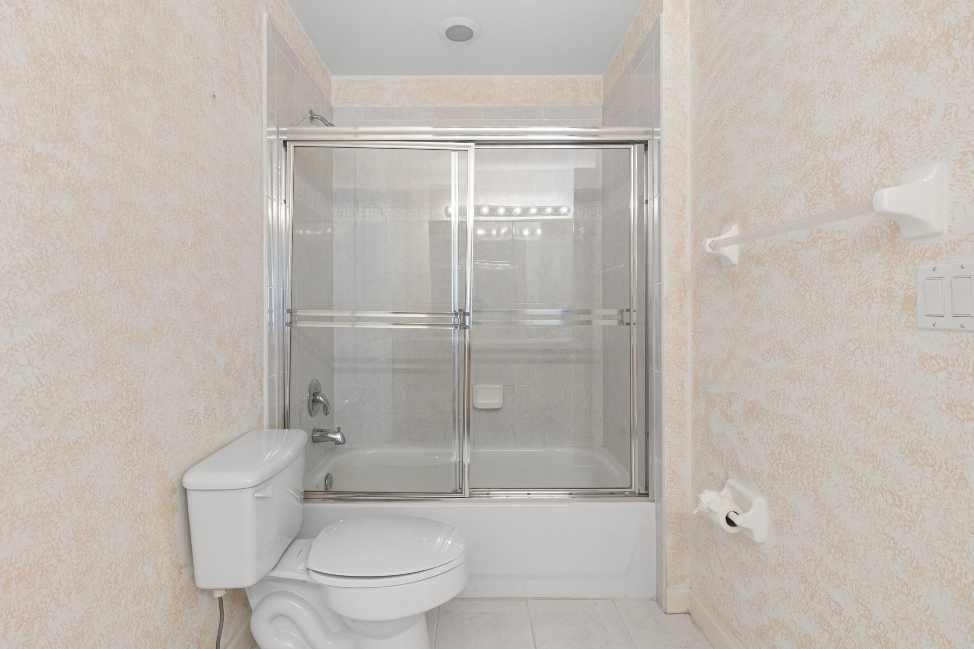 154 Berenger Walk, Royal Palm Beach, FL 33414 Photo