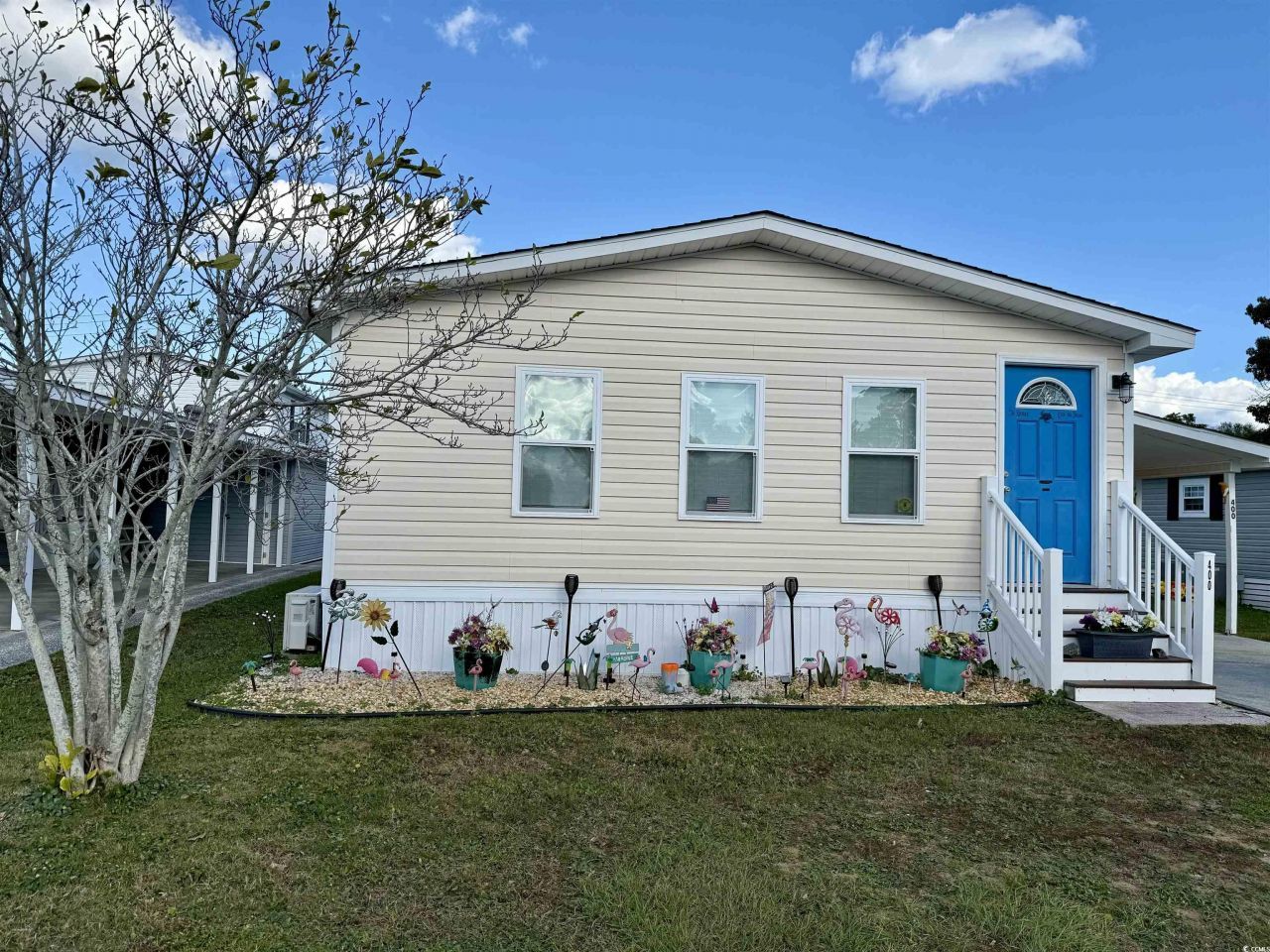 400 Hazelwood Dr. Photo 18