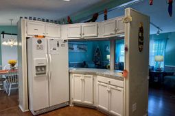 400 Hazelwood Dr. photo 4