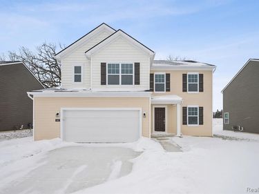 660 Countryside Drive, Chelsea, MI 48118