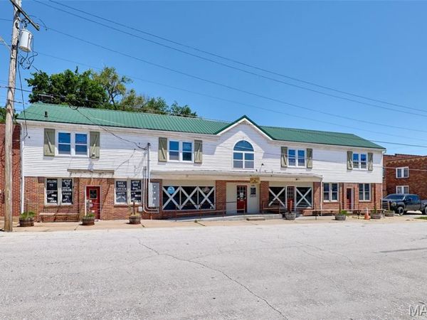 113 W 5th Street, Hermann, MO 65041