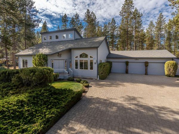 12 Mt Adams Lane, Sunriver, OR 97707