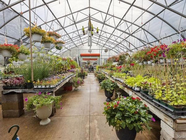 9063 N CLIO Road, Vienna Twp, MI 48420