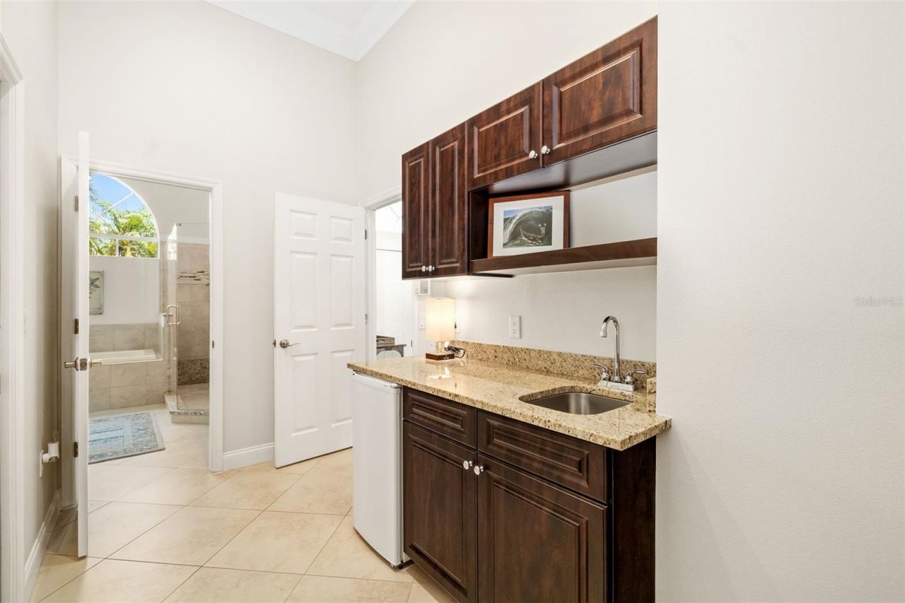 3988 Berlin Drive, Sarasota, FL 34233 Photo