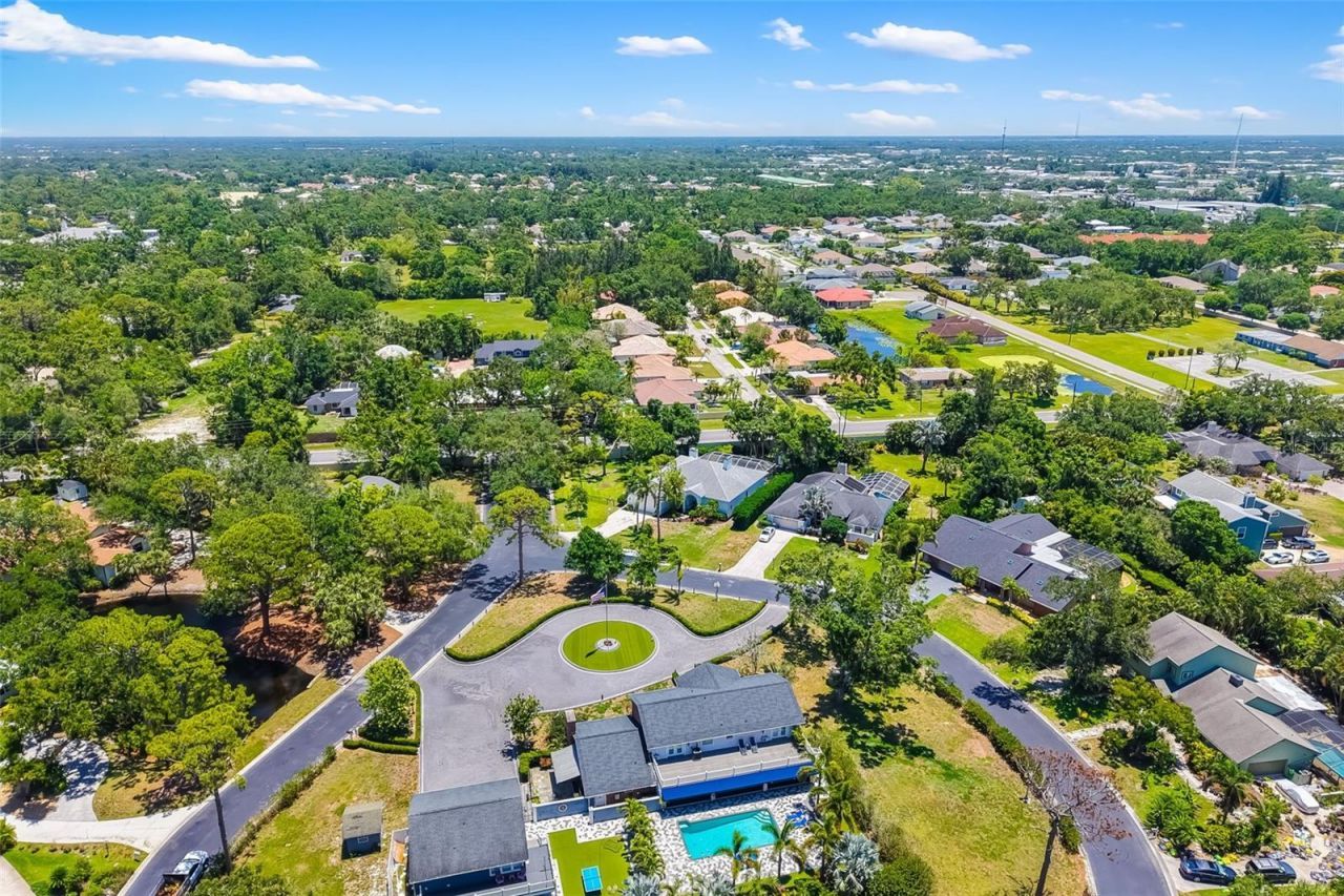 3988 Berlin Drive, Sarasota, FL 34233 Photo