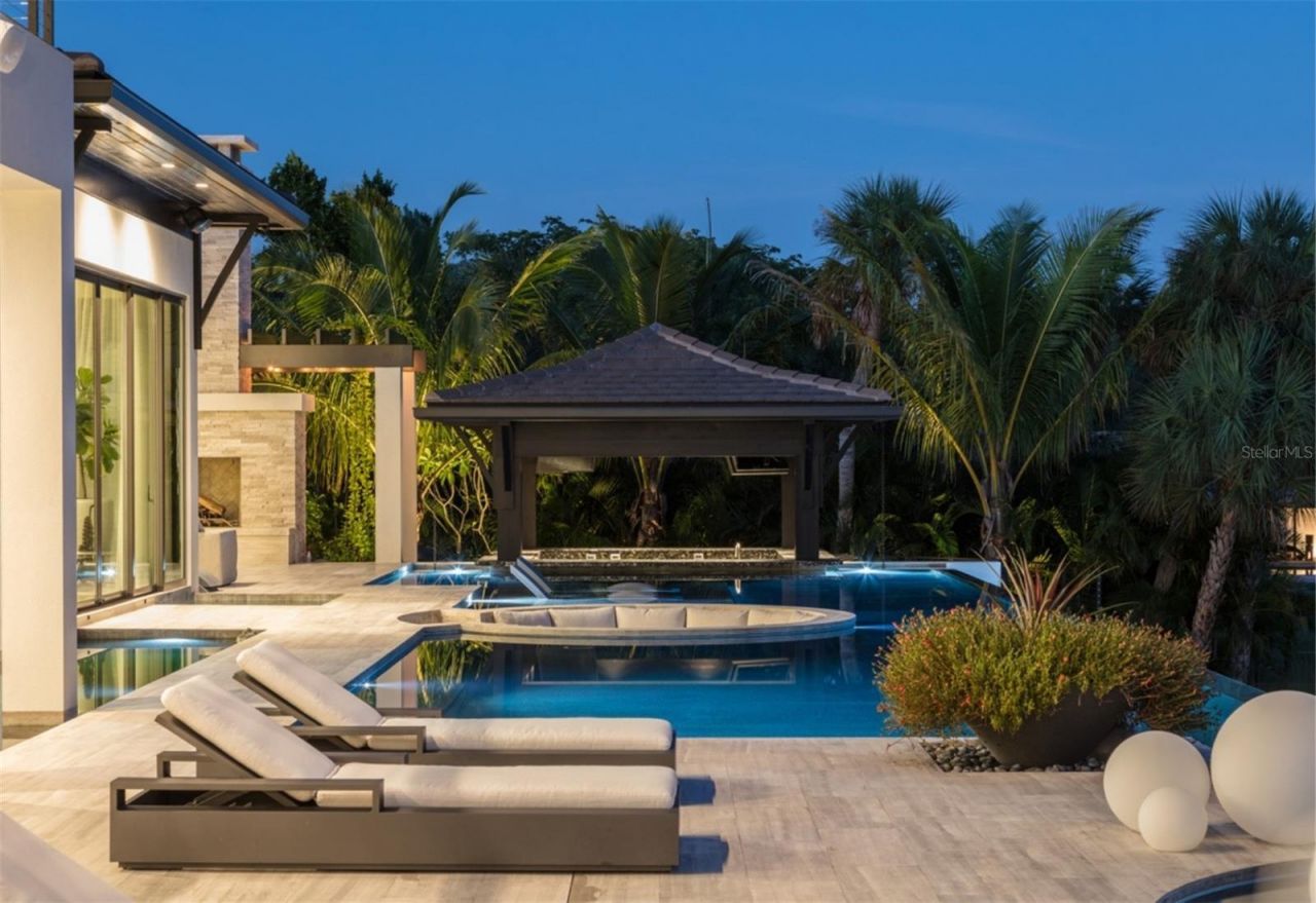 3799 Flamingo Avenue, Sarasota, FL 34242 Photo