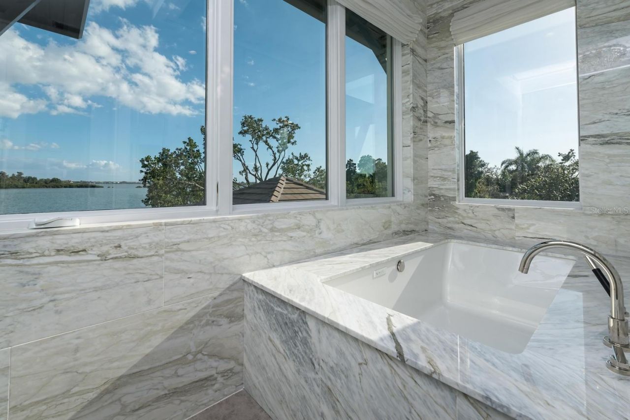 3799 Flamingo Avenue, Sarasota, FL 34242 Photo