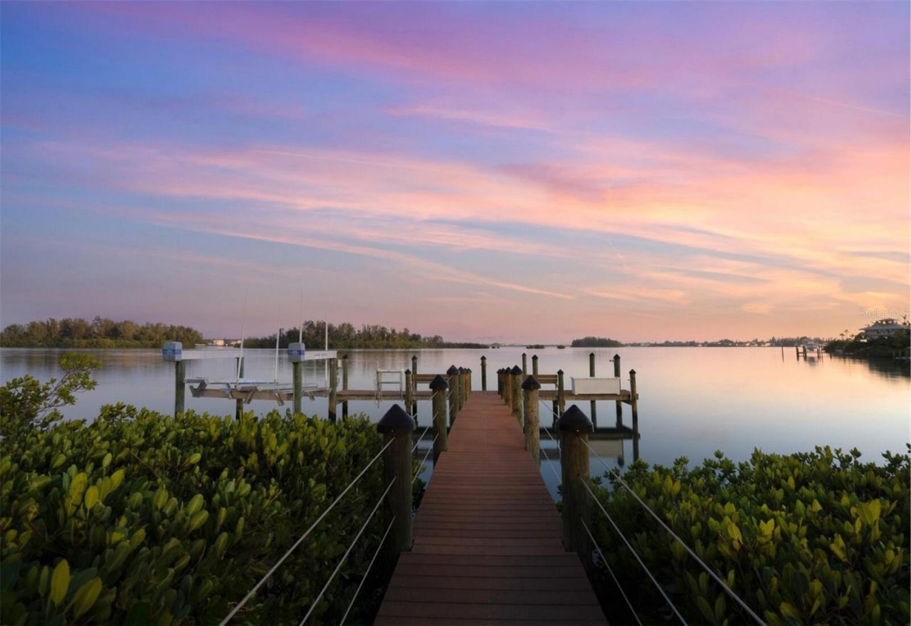 3799 Flamingo Avenue, Sarasota, FL 34242 Photo