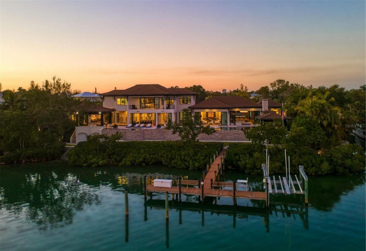 3799 Flamingo Avenue, Sarasota, FL 34242 Photo