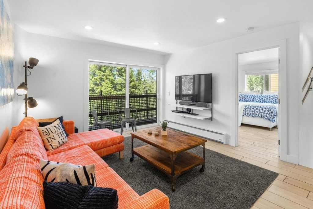 2090 Chalet Road, Alpine Meadows, CA 96146 Photo