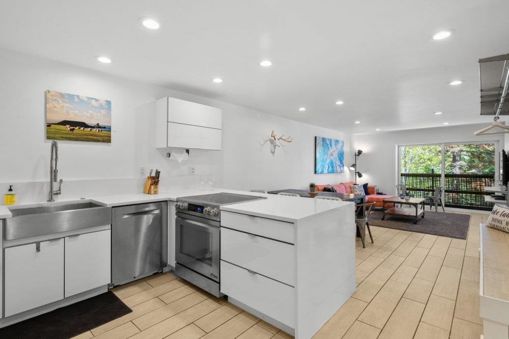 2090 Chalet Road, Alpine Meadows, CA 96146 Photo