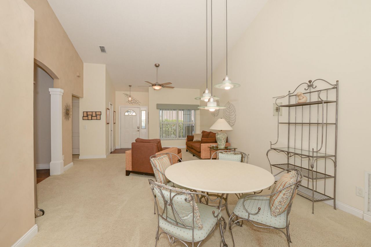 1062 NW Tuscany Drive, Port Saint Lucie, FL 34986 Photo