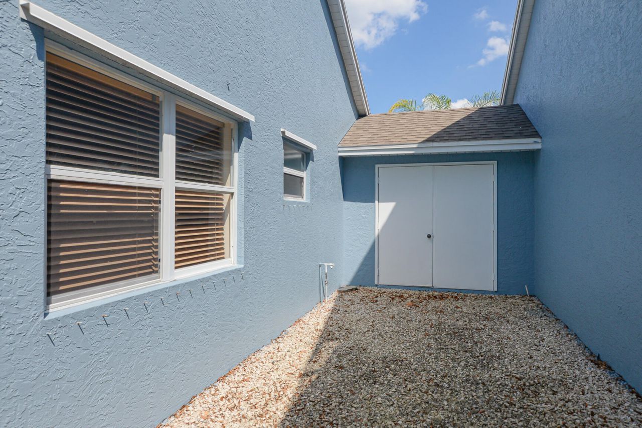 1062 NW Tuscany Drive, Port Saint Lucie, FL 34986 Photo