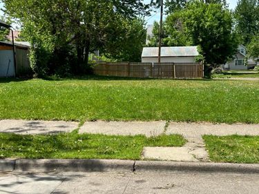 2635 Oliver Avenue N, Minneapolis, MN 55411