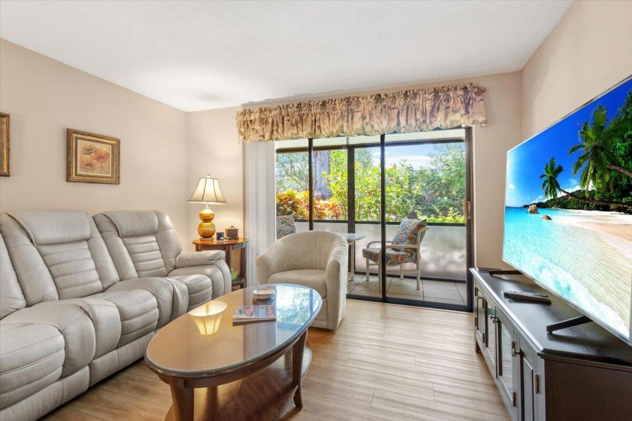 1995 SW Silver Pine Way, Unit Bldg 119 H, Palm City, FL 34990 Photo