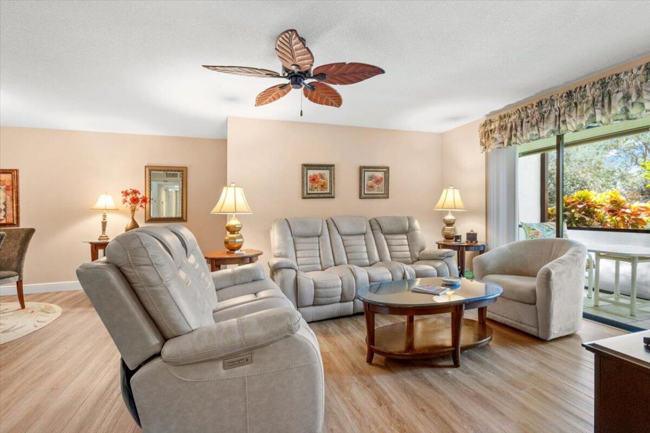 1995 SW Silver Pine Way, Unit Bldg 119 H, Palm City, FL 34990 Photo