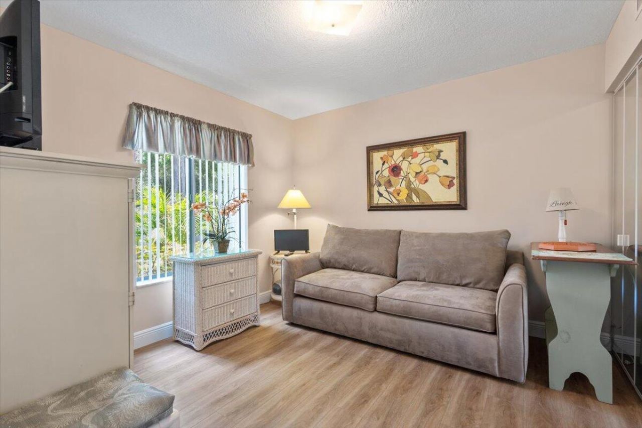 1995 SW Silver Pine Way, Unit Bldg 119 H, Palm City, FL 34990 Photo