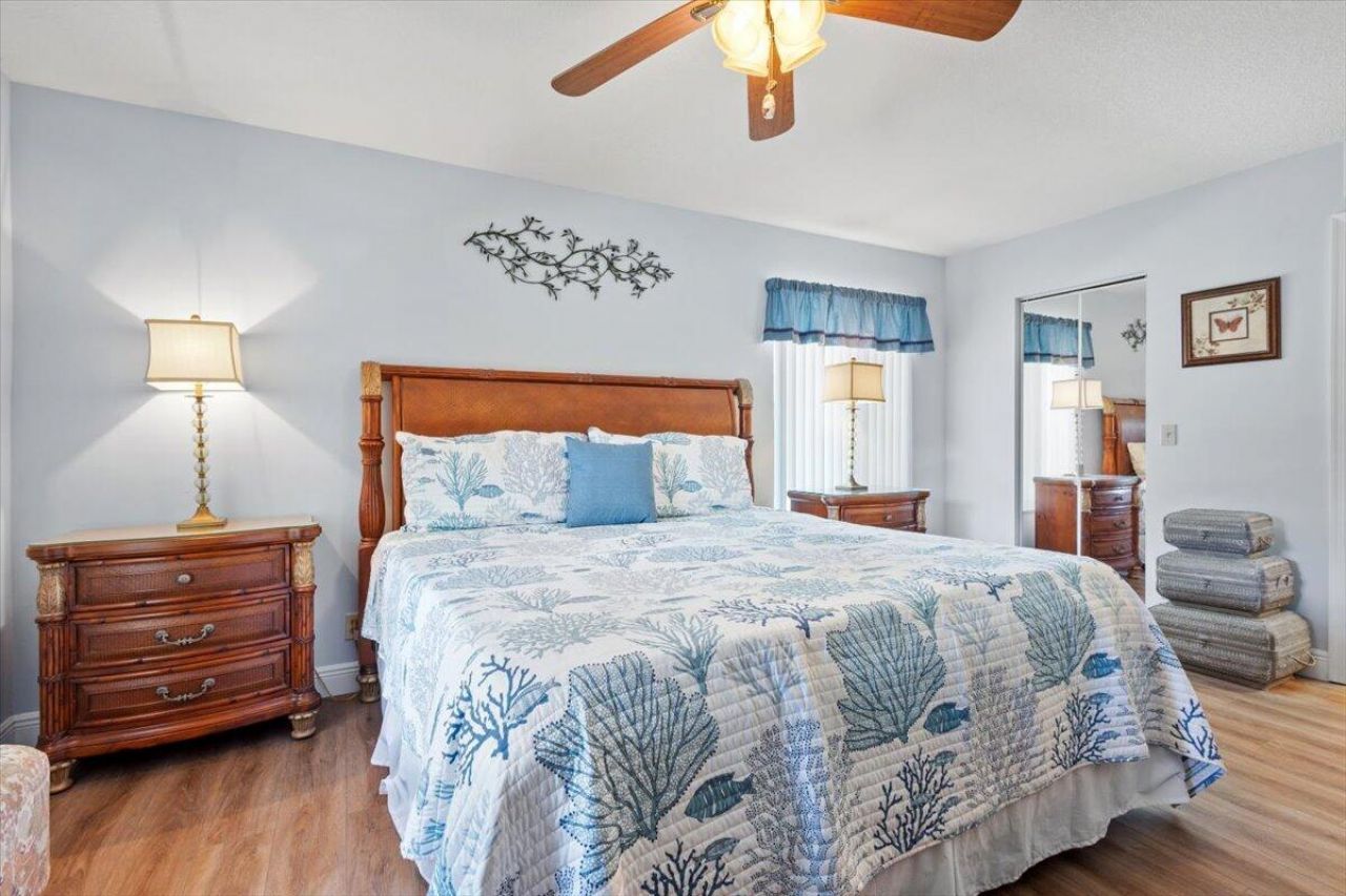 1995 SW Silver Pine Way, Unit Bldg 119 H, Palm City, FL 34990 Photo