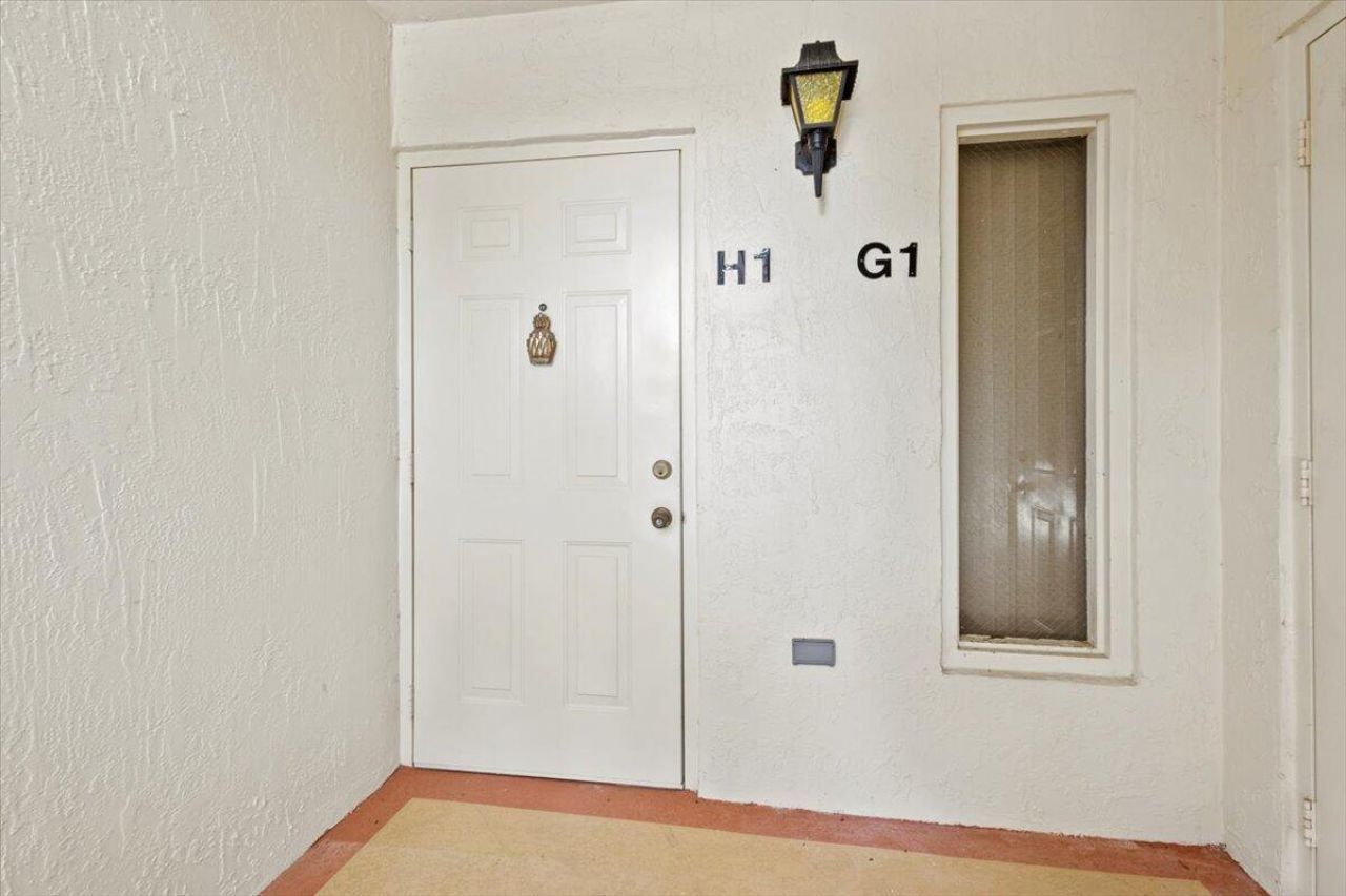 1995 SW Silver Pine Way, Unit Bldg 119 H, Palm City, FL 34990 Photo