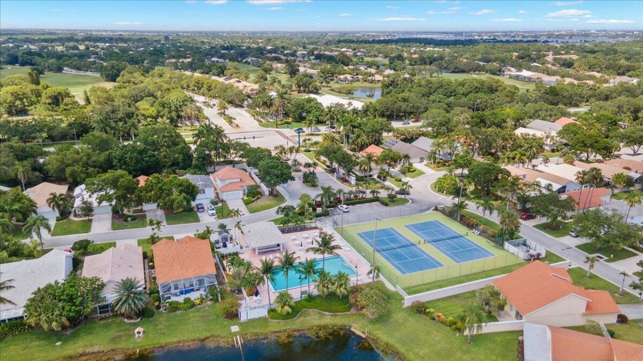 1995 SW Silver Pine Way, Unit Bldg 119 H, Palm City, FL 34990 Photo