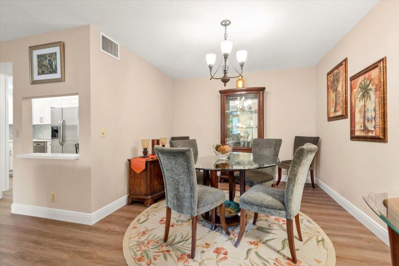 1995 SW Silver Pine Way, Unit Bldg 119 H, Palm City, FL 34990 Photo