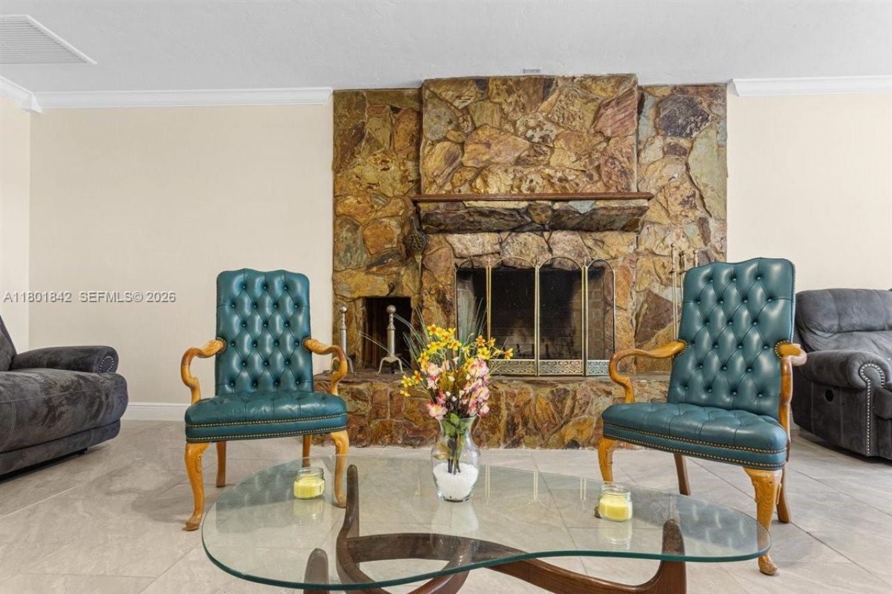 2141 Oak Beach Blvd, Sebring, FL 33875 Photo